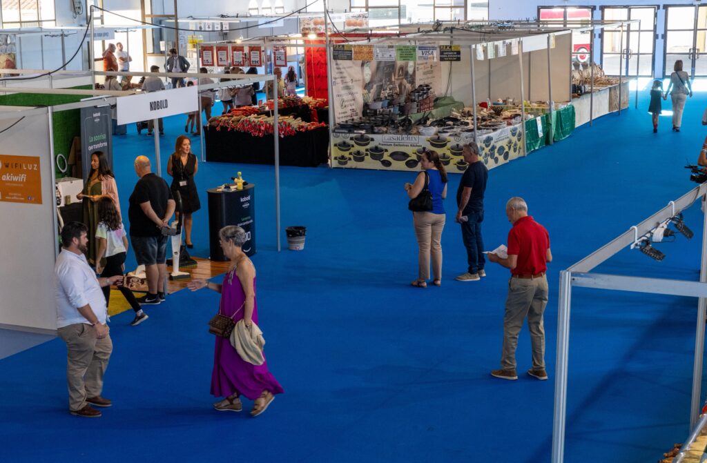 Diecisiete municipios de Huelva recibirán apoyo para eventos culturales y turísticos