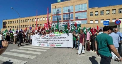 El PSOE denuncia la crisis en el Hospital de Riotinto y acusa al PP de negar la realidad sanitaria
