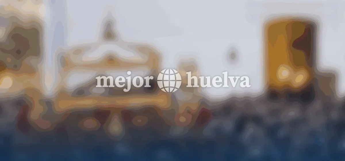 Huelva da la bienvenida a la Semana Santa con el emotivo Viernes de Dolores