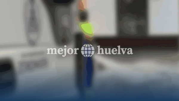 Ayamonte da un paso hacia la modernización con un nuevo contrato de limpieza viaria