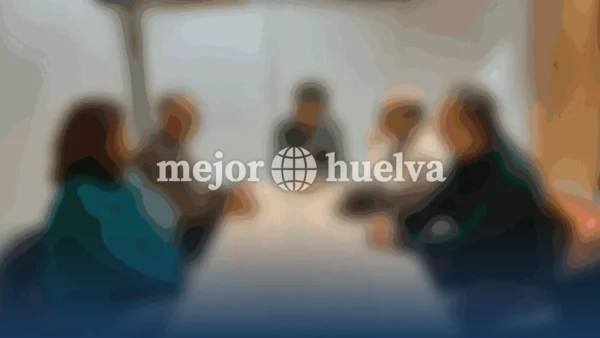 El Ateneo de Huelva se transforma en un homenaje vivo a María Clauss