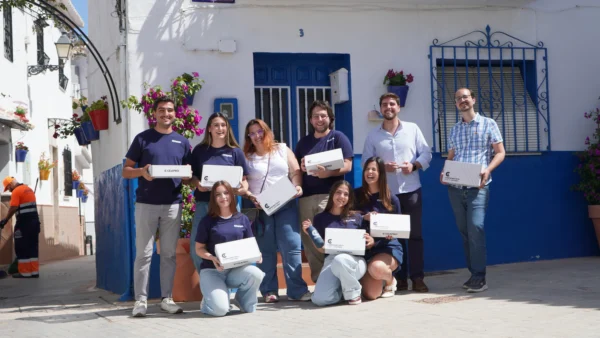 Málaga se convierte en escenario de una emotiva sorpresa por el aprobado de una opositora