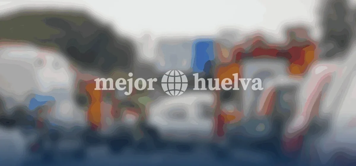 Colisión múltiple en el Puente de Punta Umbría provoca caos en la entrada a Huelva