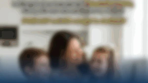 Vox impulsa un cheque bebé en Huelva para revitalizar la natalidad y apoyar a las familias